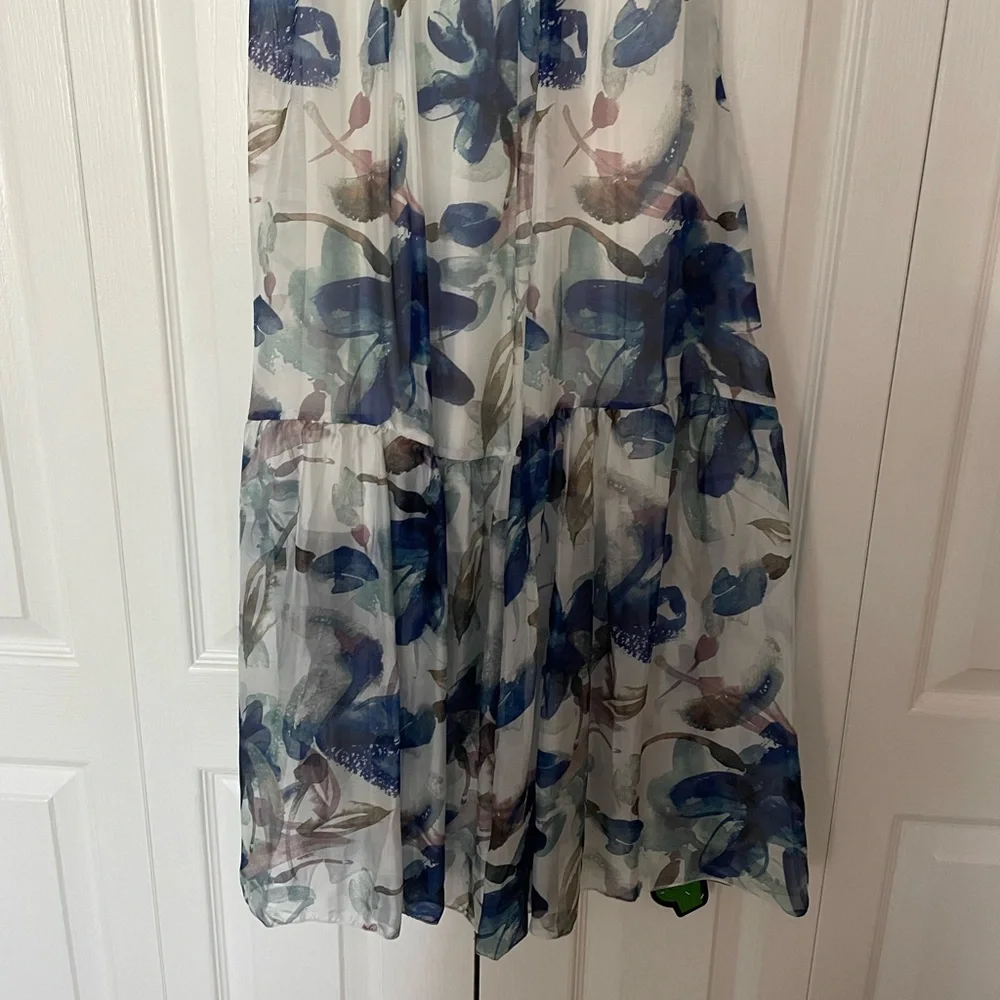 Le Raganne Blue and White Scoop Neck Maxi Sundress - Picture 2 of 11